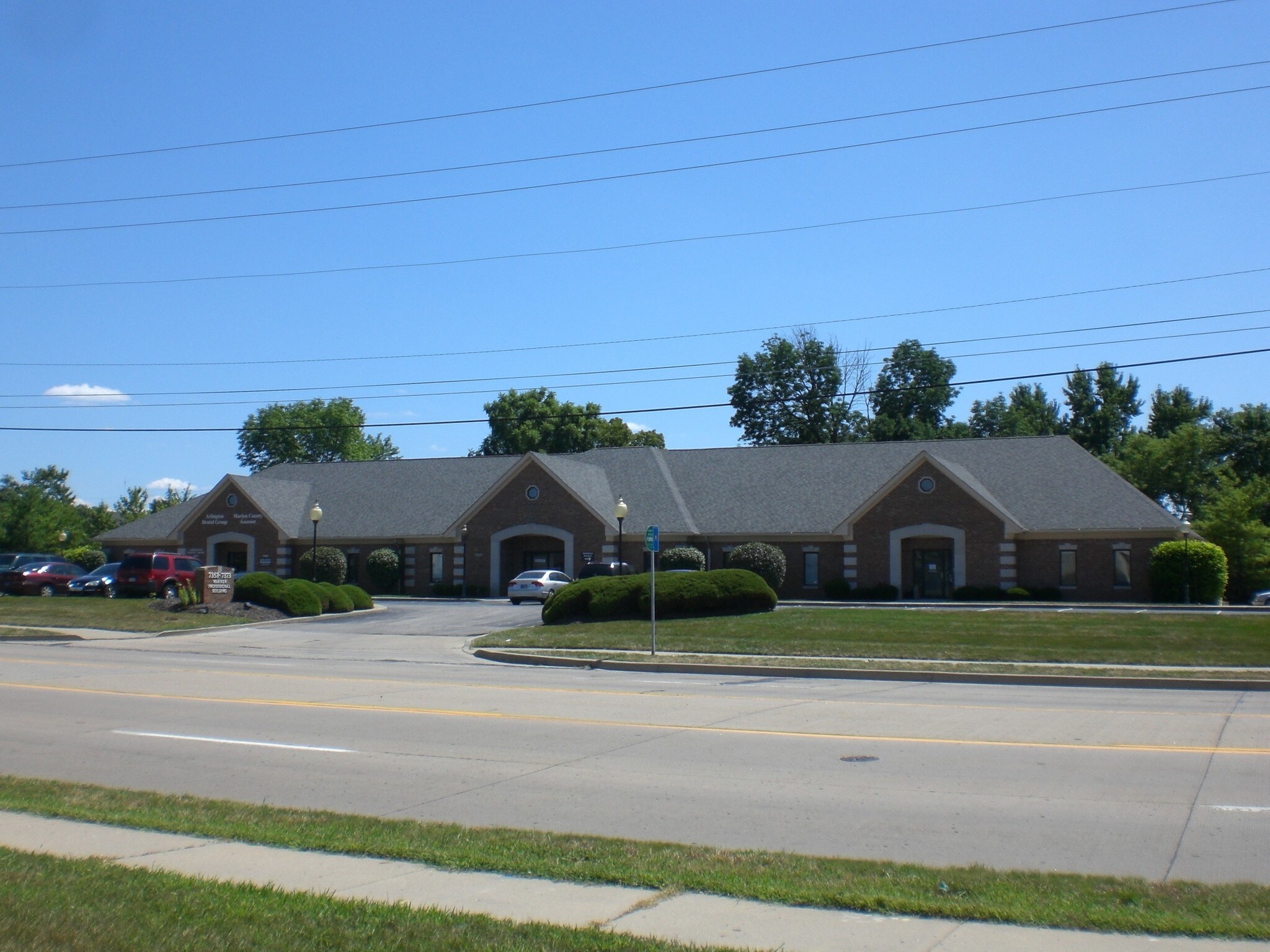 7353-7373 E 21st St, Indianapolis, IN à vendre Photo du bâtiment- Image 1 de 10