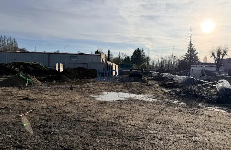 Land in Gretz-Armainvilliers for lease - Construction Photo - Image 3 of 3