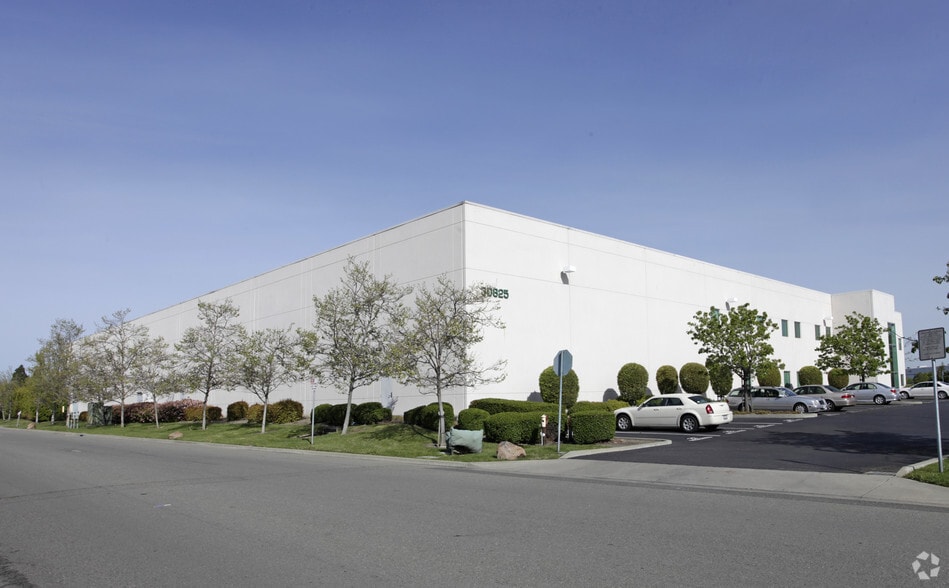 30825 Wiegman Rd, Hayward, CA for lease - Building Photo - Image 3 of 3