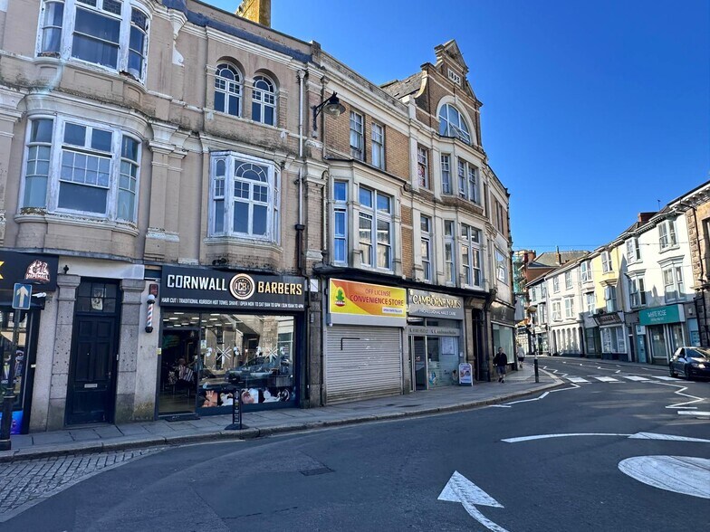 22 Commercial St, Camborne à vendre - Photo du bâtiment - Image 1 de 1