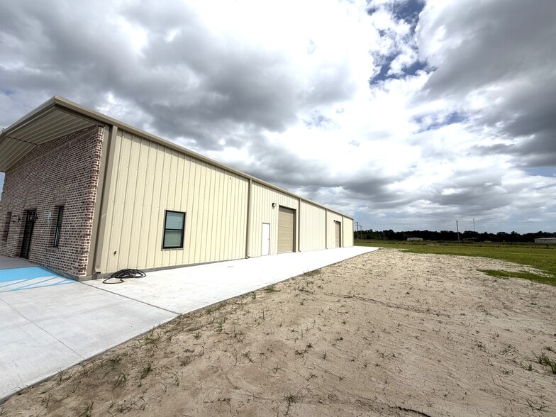 290 Trinity Ln, Gray, LA for lease - Building Photo - Image 2 of 9
