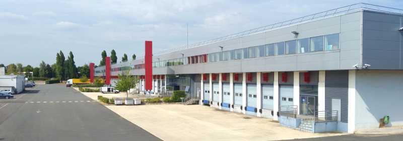 8-10 Avenue D'Oceanie, Les Ulis à louer - Photo du bâtiment - Image 1 de 9