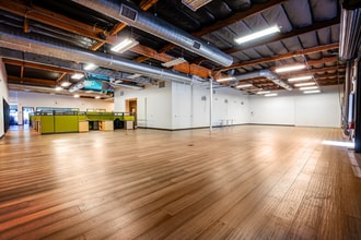 6675 Mesa Ridge Rd, San Diego, CA for lease Interior Photo- Image 2 of 11