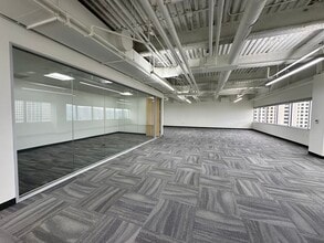 700 N Brand Blvd, Glendale, CA for lease Interior Photo- Image 2 of 6