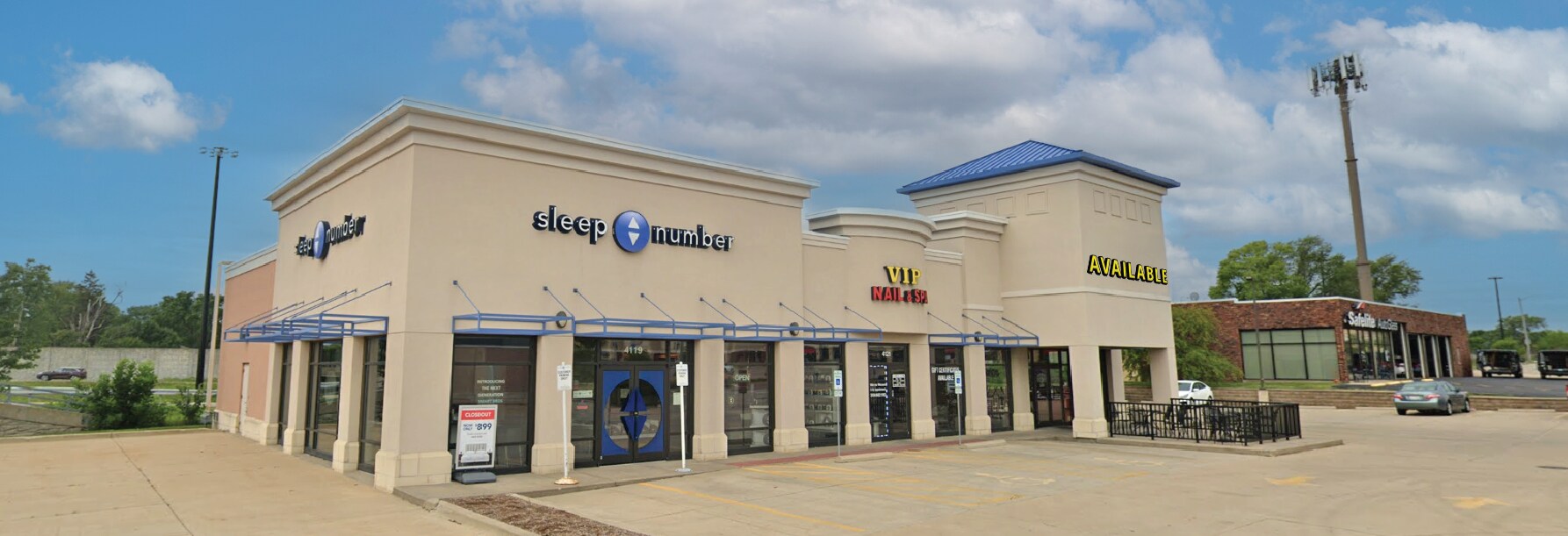 4123 N Sterling Ave, Peoria, IL for lease Building Photo- Image 1 of 6