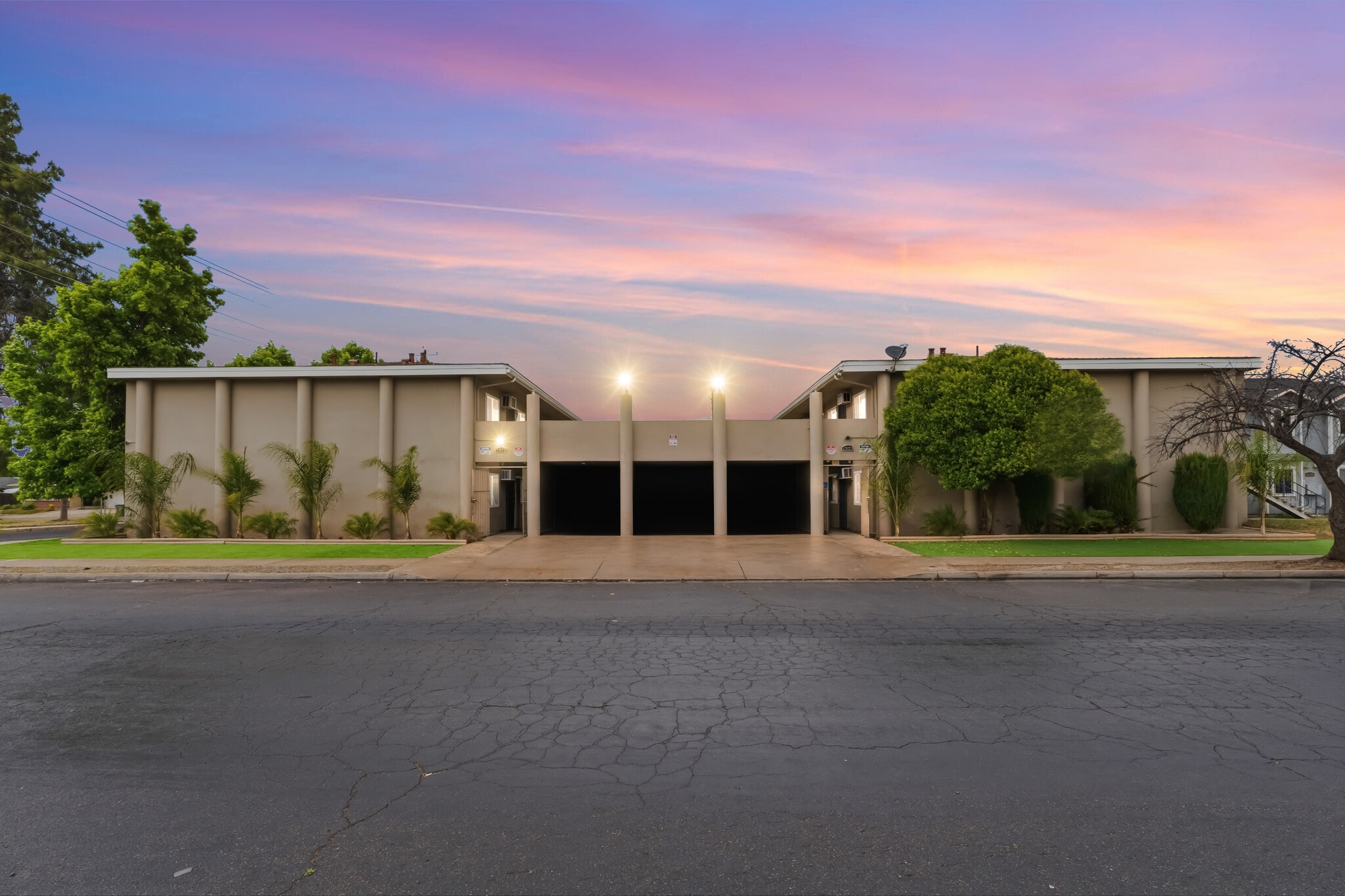 1312-1322 Bulldog Ln, Fresno, CA for sale Primary Photo- Image 1 of 18