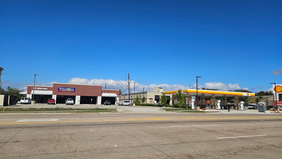 1112 W Spencer Hwy, La Porte, TX for lease - Building Photo - Image 3 of 22