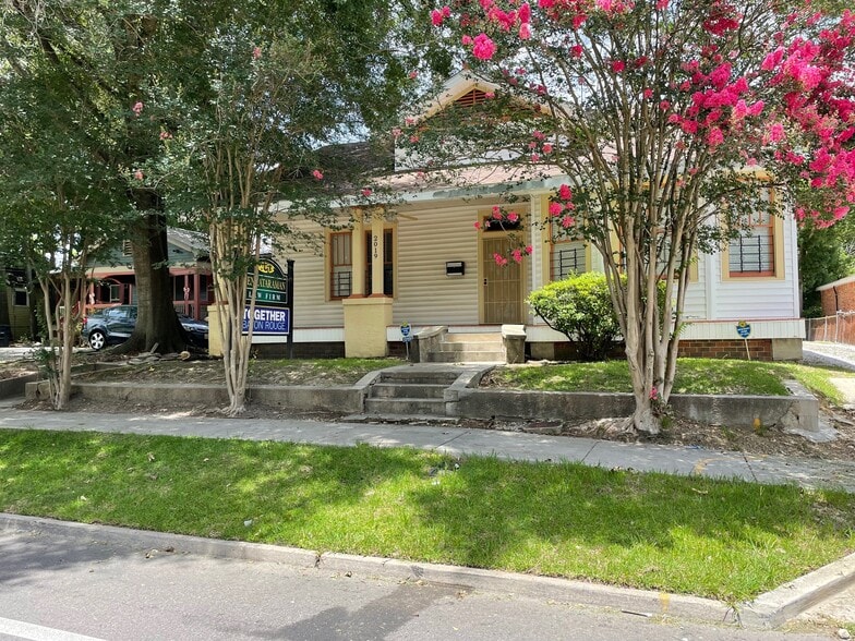 2019 Government St, Baton Rouge, LA for sale - Building Photo - Image 1 of 20
