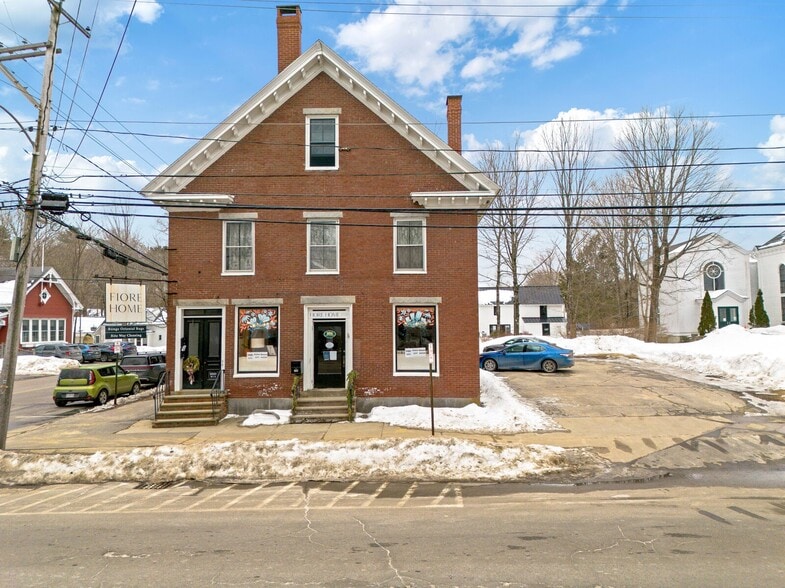 5 Portland St, Yarmouth, ME à louer - Photo du bâtiment - Image 2 de 8