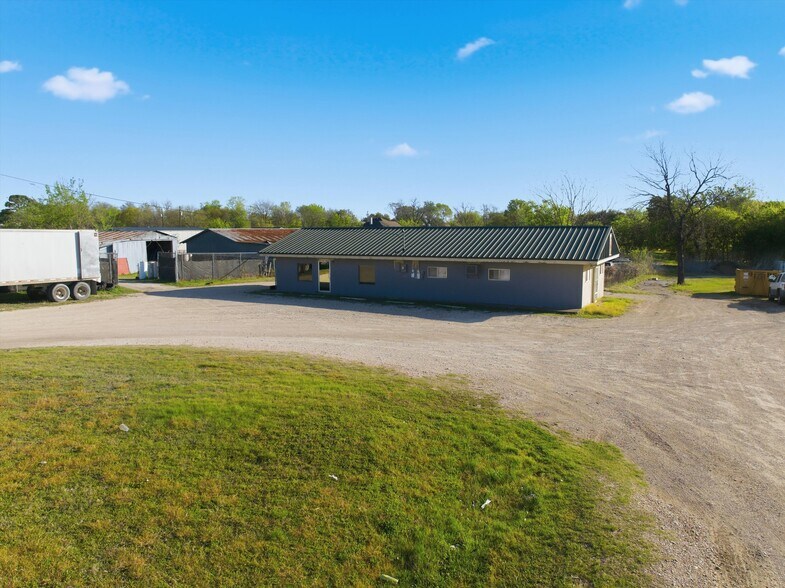 510 S Robinson Dr, Robinson, TX à vendre - Photo du bâtiment - Image 2 de 12