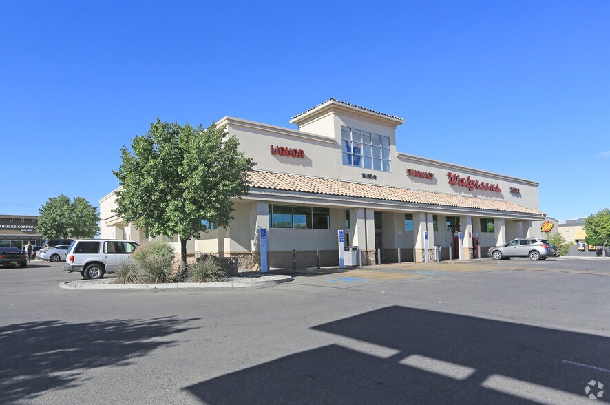 10300 Central Ave SE, Albuquerque, NM à vendre - Photo du bâtiment - Image 2 de 8