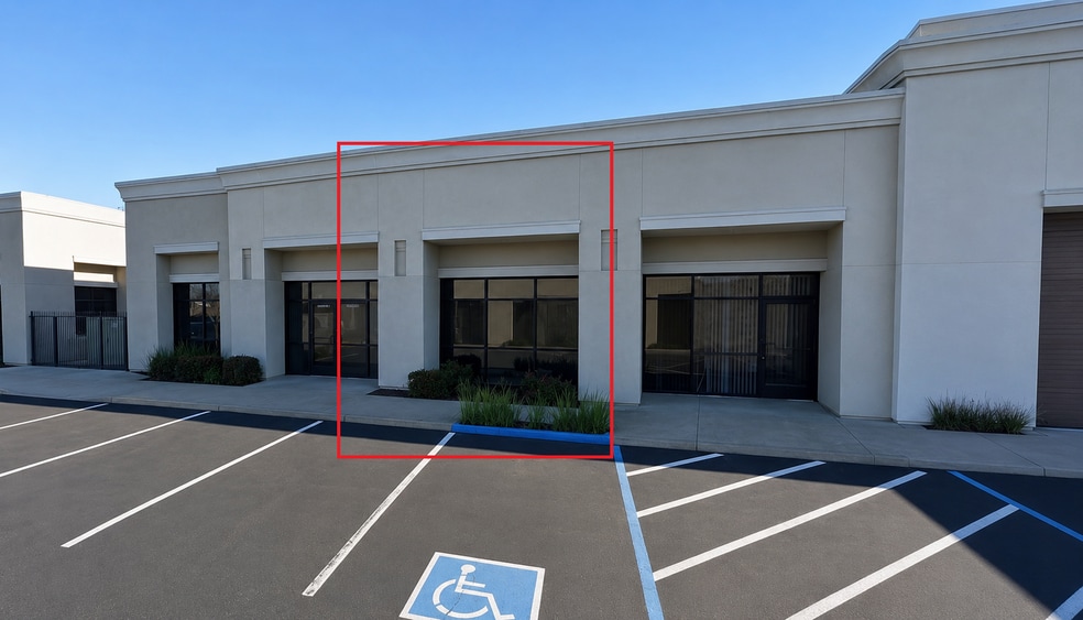 1520 Kettleman Ln, Lodi, CA for lease - Building Photo - Image 1 of 1