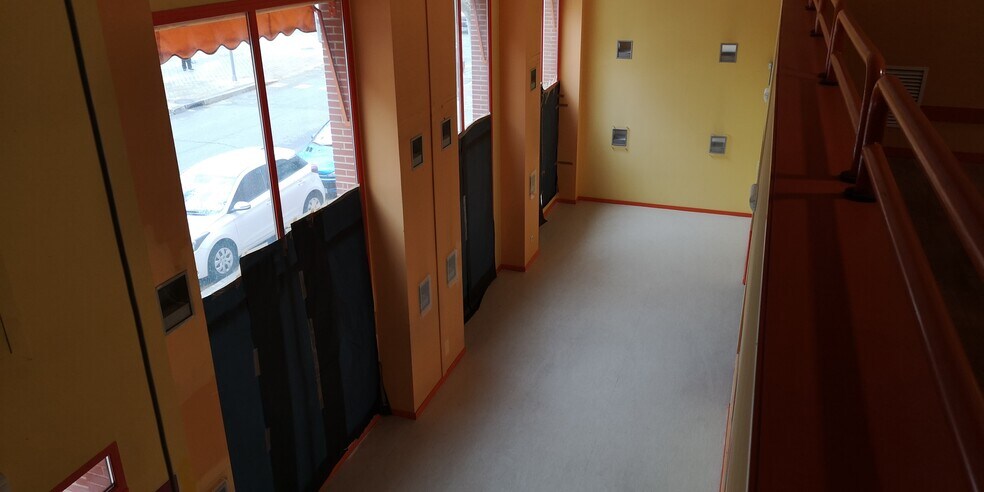 Calle de Aquitania, 15, Madrid, Madrid à louer - Photo principale - Image 1 de 10