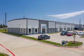 Plus de détails pour 13915 Service Center Dr, Tomball, TX - Industriel à vendre