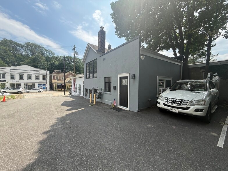 251 Main St, Northport, NY for sale - Building Photo - Image 2 of 20