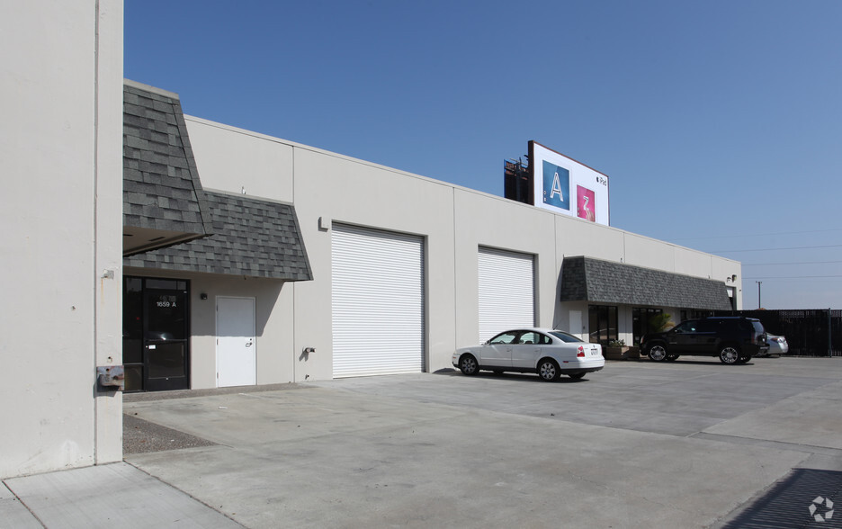 1659 Industrial Rd, San Carlos, CA for lease - Building Photo - Image 1 of 2