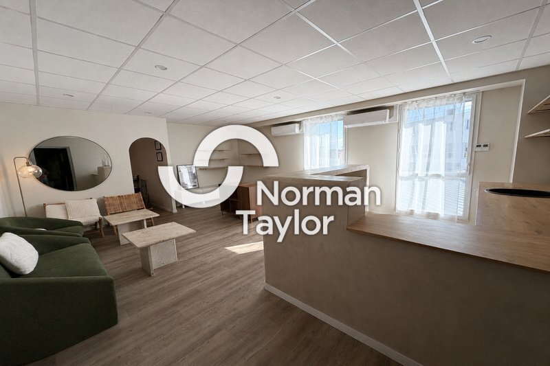 Office in Montpellier for lease Building Photo- Image 1 of 9