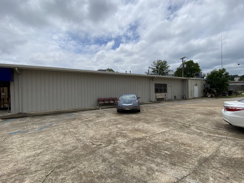 203 Commerce St, Tupelo, MS for sale - Building Photo - Image 2 of 31