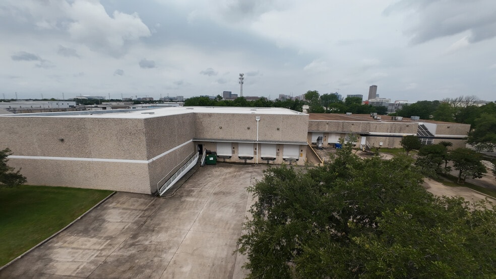 6960 Ardmore St, Houston, TX for sale - Primary Photo - Image 1 of 4