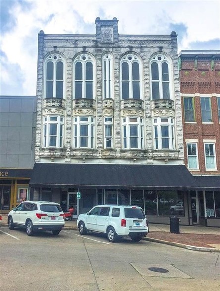 427 Park Row, Bowling Green, KY à vendre - Photo du bâtiment - Image 1 de 1