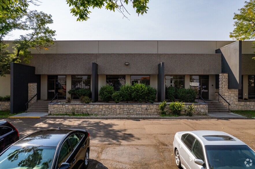 11400 E 51st Ave, Denver, CO à vendre - Photo du bâtiment - Image 3 de 15