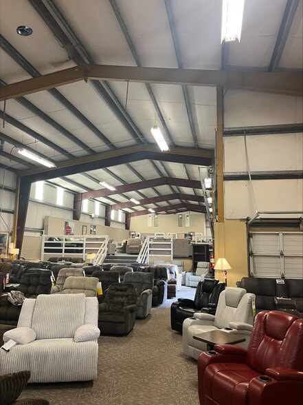 29879 OR-34, Albany, OR for sale - Building Photo - Image 2 of 9