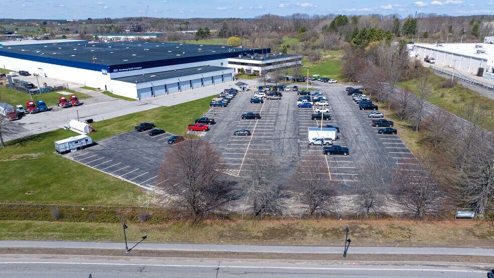 7 Rand Rd, Portland, ME for lease - Building Photo - Image 2 of 10