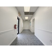7216 Chancery Ln, Orlando, FL for lease Interior Photo- Image 2 of 10