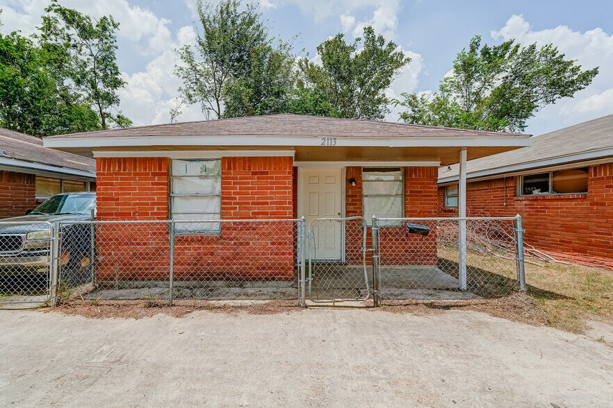 2101 Hutton St, Houston, TX à vendre - Photo du bâtiment - Image 2 de 70