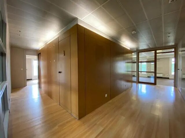 Office in Melun for sale - Interior Photo - Image 3 of 8