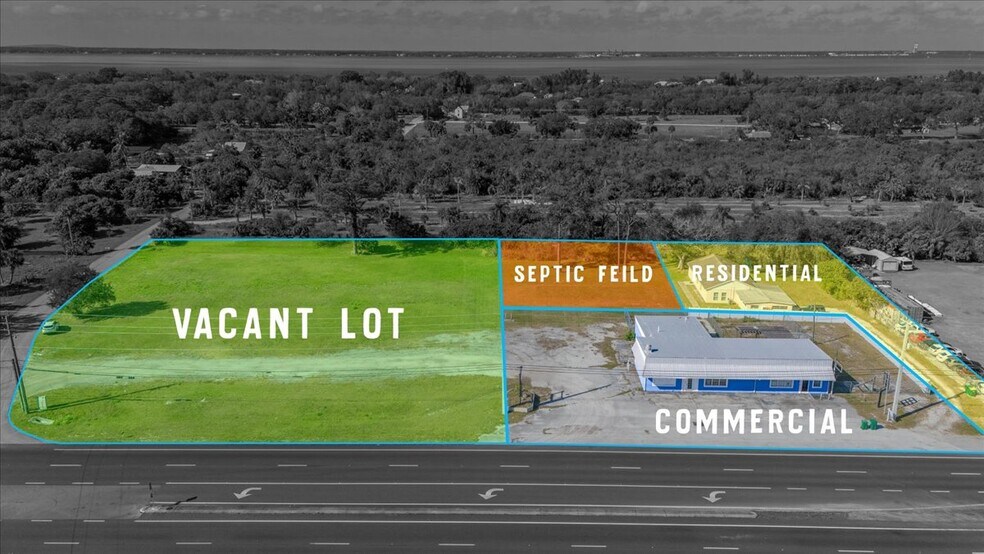 5995 N Courtenay Pky, Merritt Island, FL à vendre - Photo du bâtiment - Image 2 de 42