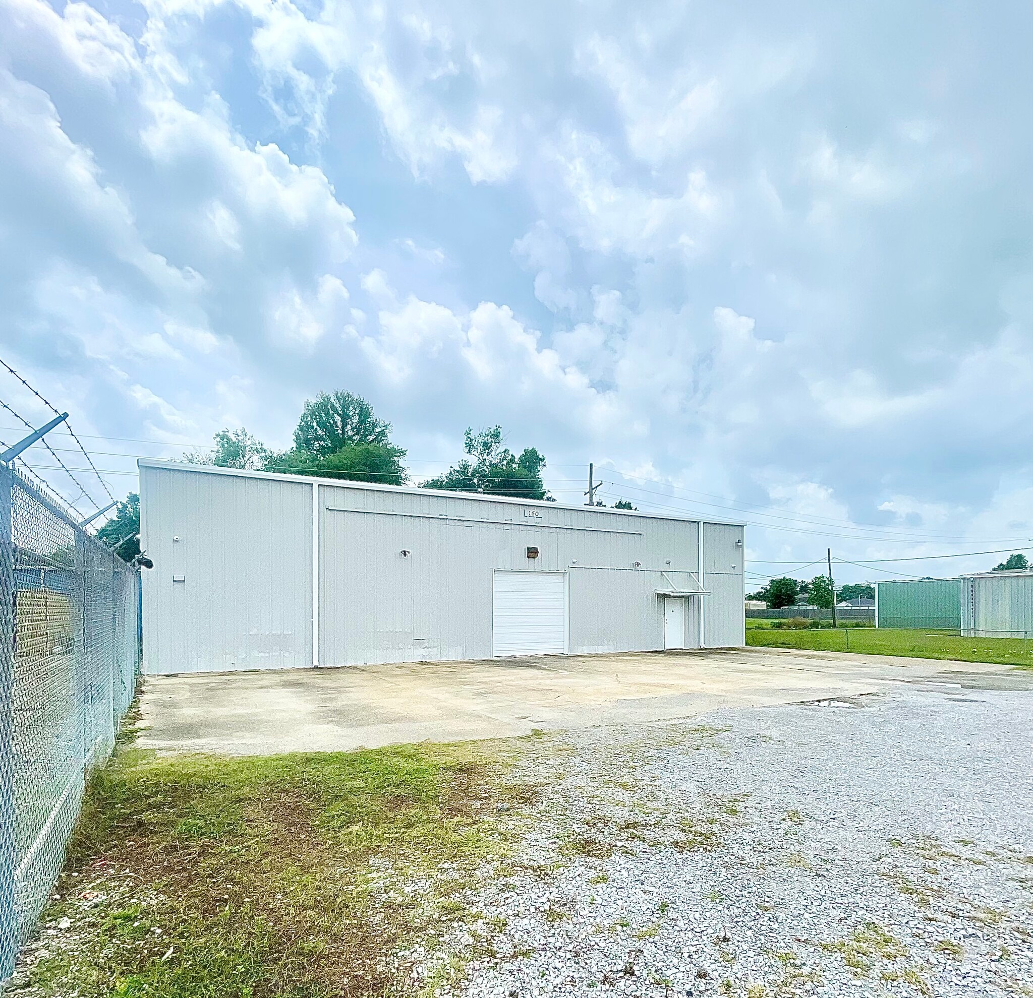 160 N Hollywood Rd, Houma, LA for sale Primary Photo- Image 1 of 13