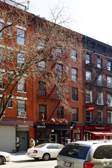 511 E 6th St, New York, NY à louer - Photo du bâtiment - Image 2 de 5