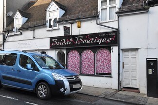 Plus de détails pour 39 Smith St, Warwick - Commerce de détail à louer