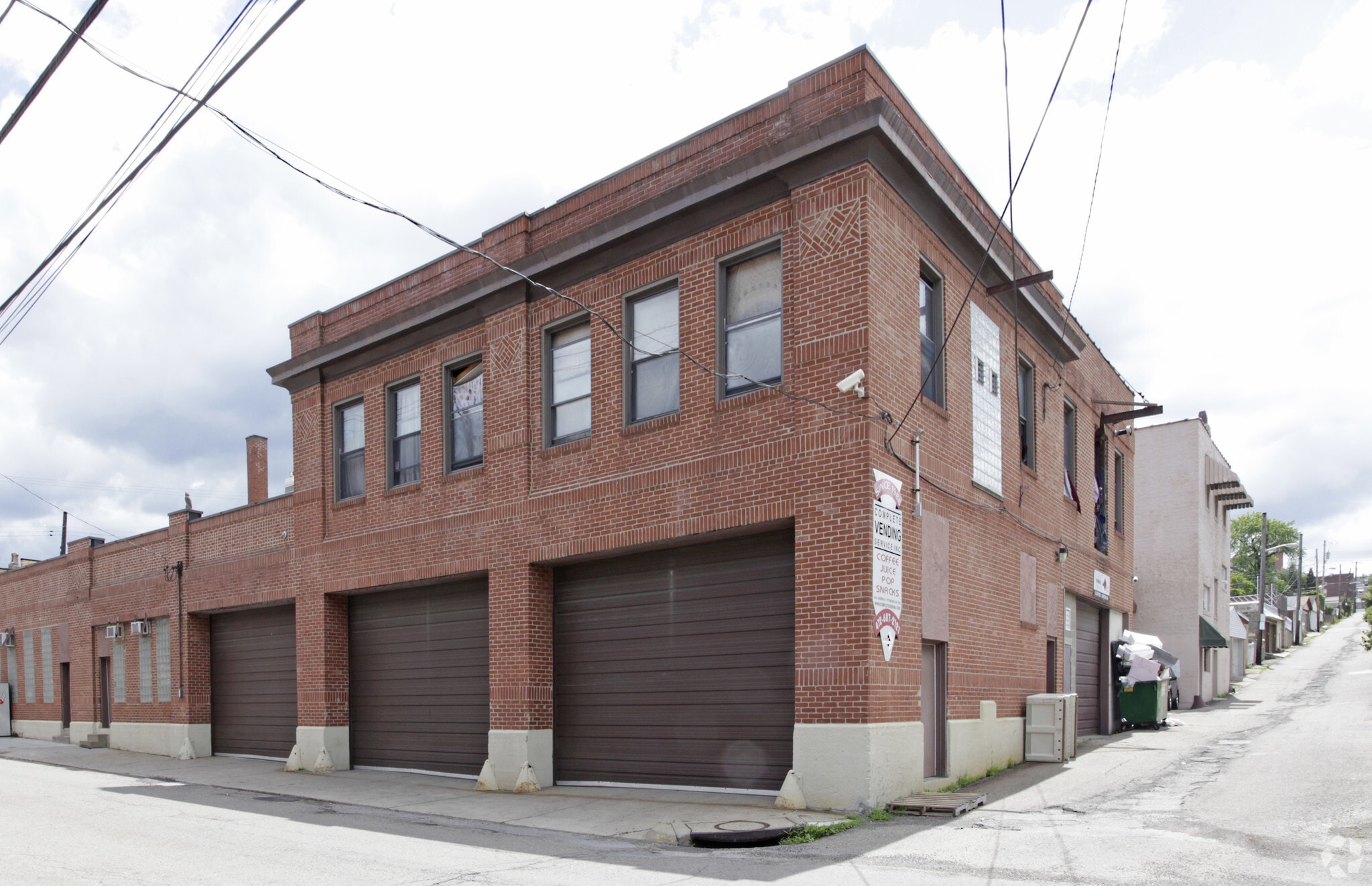 4110 Davison St, Pittsburgh, PA for lease Primary Photo- Image 1 of 6