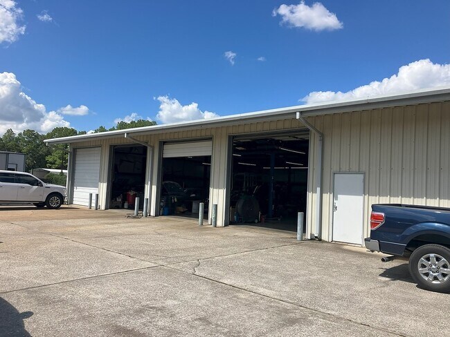 Plus de détails pour 24862 Loop 494, Porter, TX - Commerce de détail à vendre