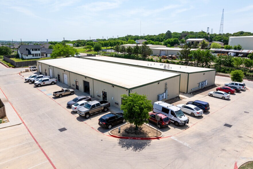 10379 Alta Vista Rd, Fort Worth, TX for lease - Building Photo - Image 3 of 4