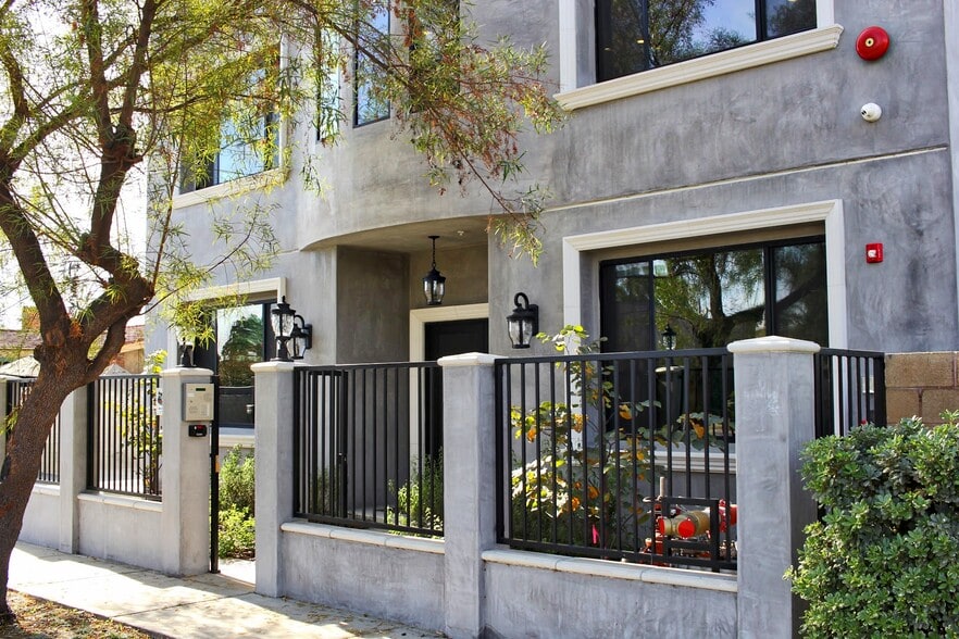 5029 Bleecker St, Baldwin Park, CA for lease - Building Photo - Image 3 of 12