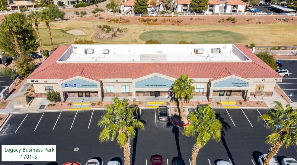 1701 N Green Valley Pky, Henderson, NV à louer - Photo du bâtiment - Image 3 de 19