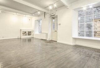 High St, Skipton for lease Interior Photo- Image 2 of 5