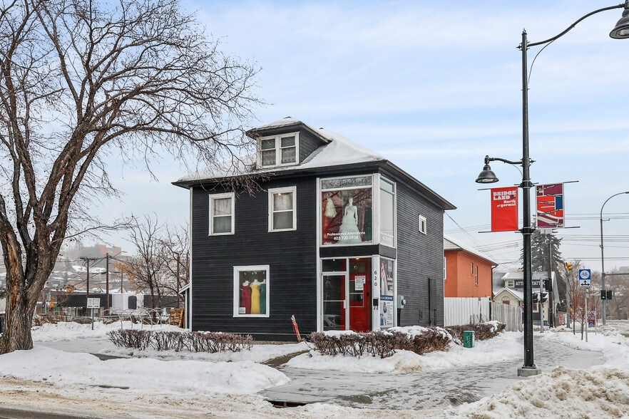 620 Marsh Rd NE, Calgary, AB à louer - Photo du bâtiment - Image 2 de 37