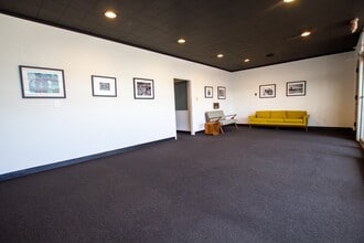 2043 Empire Central Dr, Dallas, TX for sale Interior Photo- Image 2 of 20