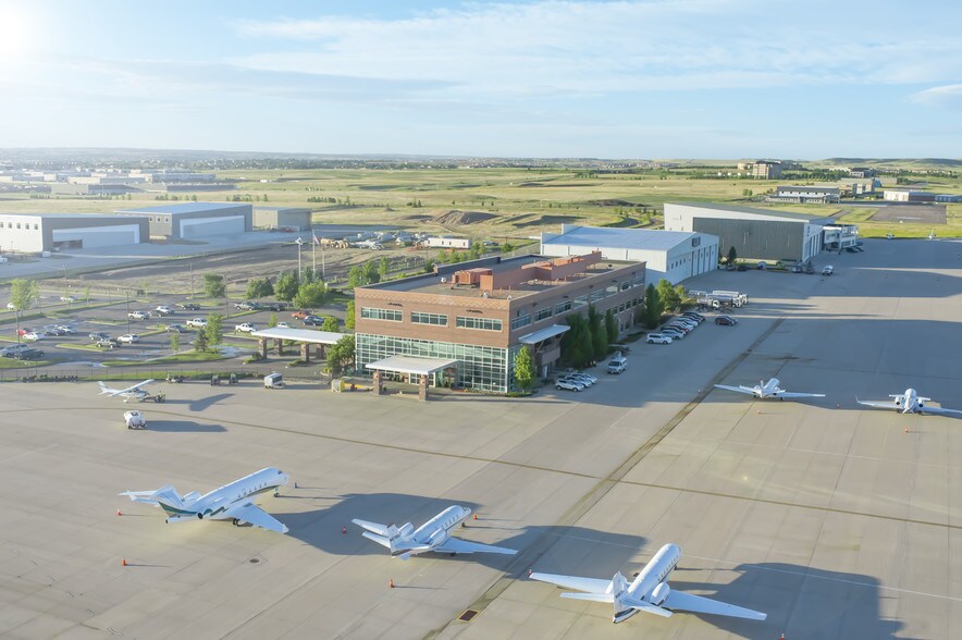 8001 S InterPort Blvd, Englewood, CO à louer - Photo du bâtiment - Image 1 de 9