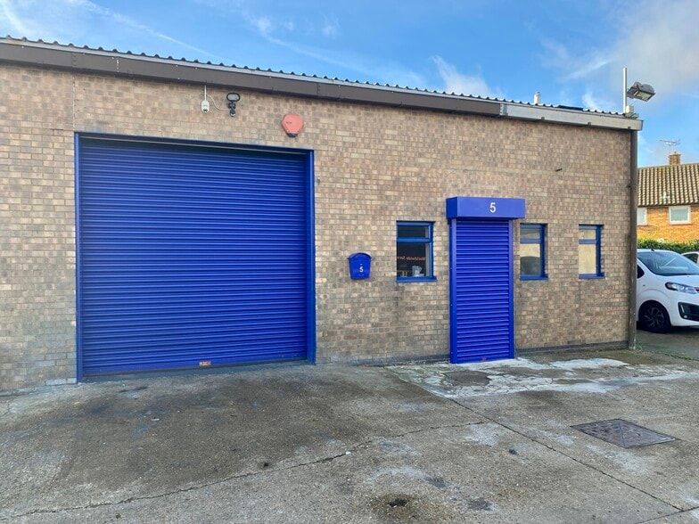 Ramridge Rd, Luton for sale - Building Photo - Image 1 of 1