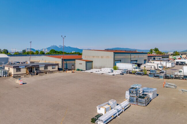 Plus de détails pour 9975 199B St, Langley Twp, BC - Industriel à louer