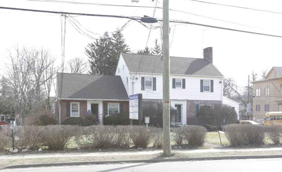 56 S Main St, Spring Valley, NY for sale - Building Photo - Image 3 of 4