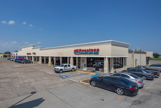 More details for 815 Dixie Dr, Clute, TX - Retail for Lease