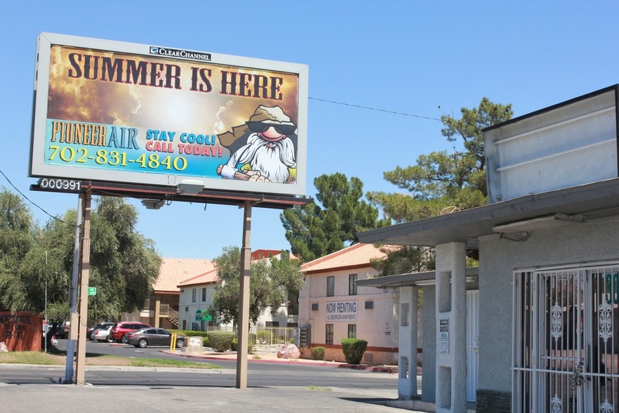 1800 Lewis Ave, Las Vegas, NV for sale - Building Photo - Image 3 of 40