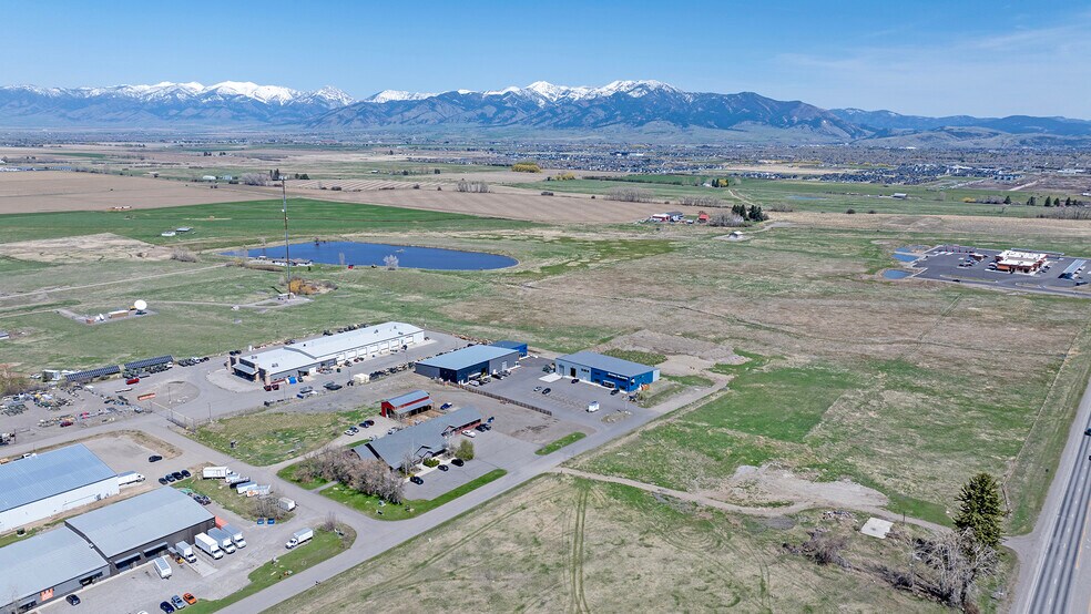 167 All West Trl, Bozeman, MT à louer - Photo du bâtiment - Image 2 de 16