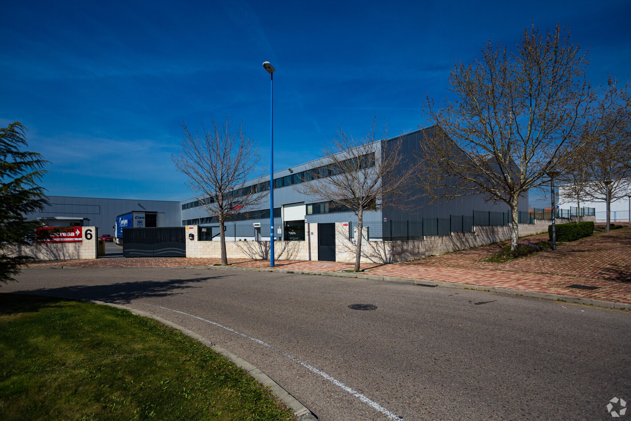 Calle Margarita Salas, 6, Leganés, Madrid for lease Building Photo- Image 1 of 7